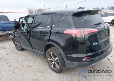2018 Toyota Rav4 Xle z USA, uszkodzony, nr VIN 2T3RFREV8JW769700